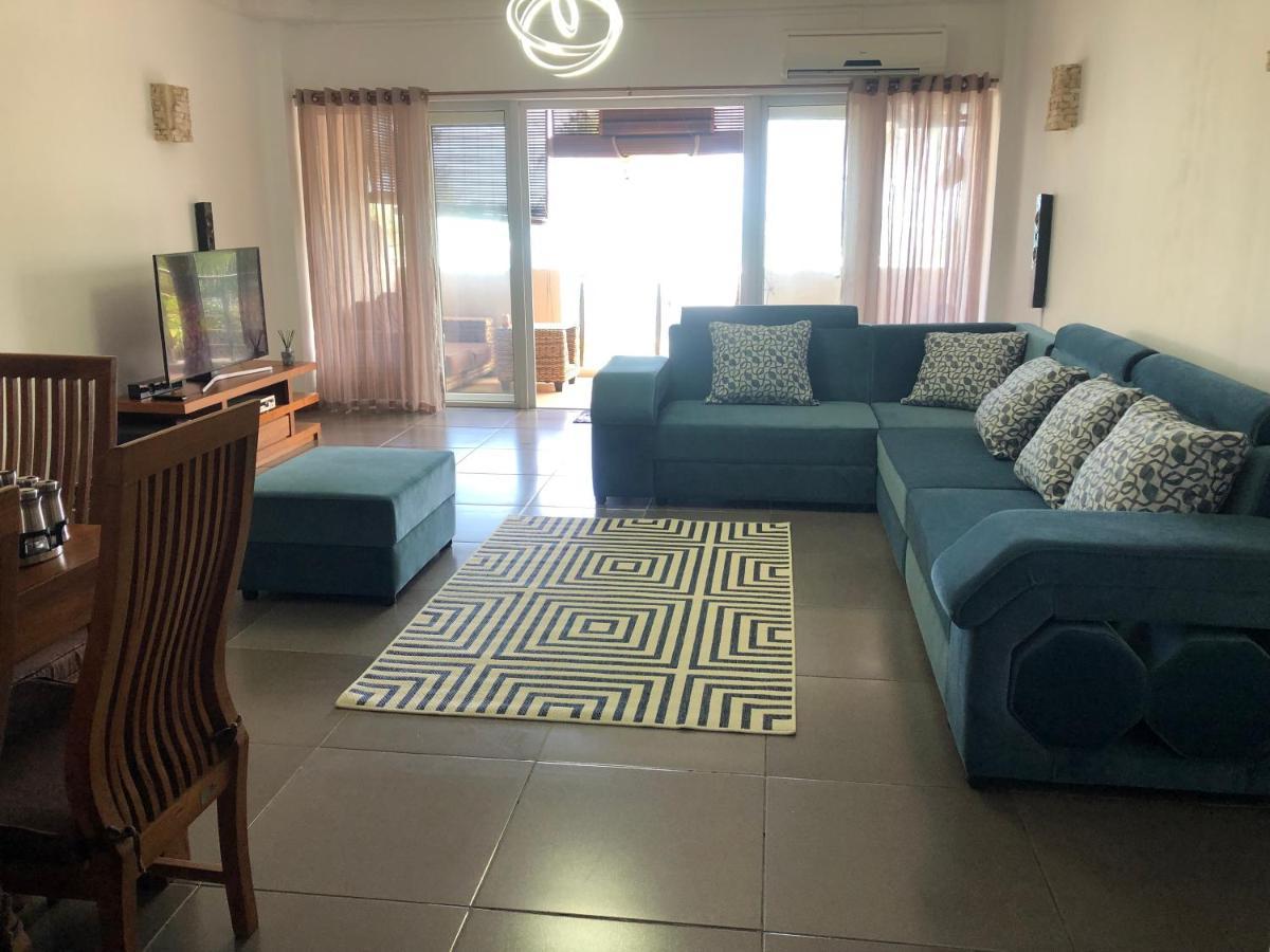 Ocean-View Penthouse With Roof Terrace, Grand Baie, Waterside Complex Apartment The Vale Екстериор снимка