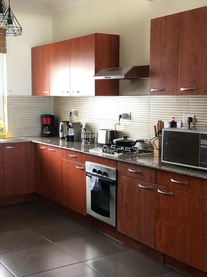 Ocean-View Penthouse With Roof Terrace, Grand Baie, Waterside Complex Apartment The Vale Екстериор снимка