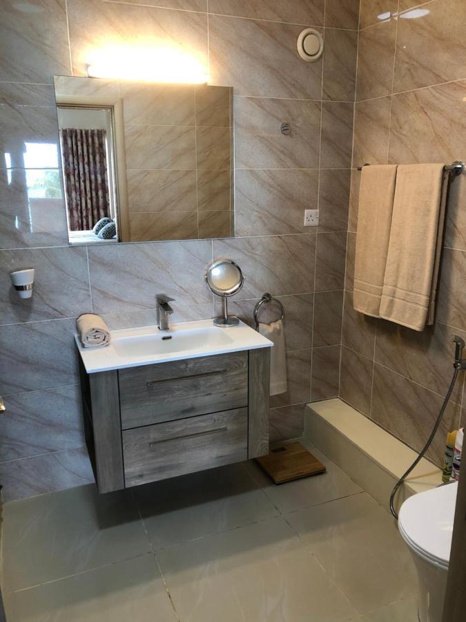 Ocean-View Penthouse With Roof Terrace, Grand Baie, Waterside Complex Apartment The Vale Екстериор снимка